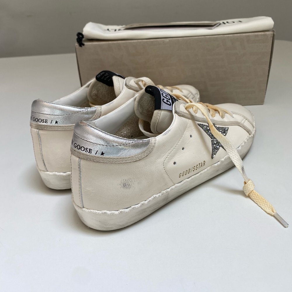 Golden Goose Superstar Sneaker in White Leather/Silver/Glitter Sz 40 New in Box - Picture 12 of 15